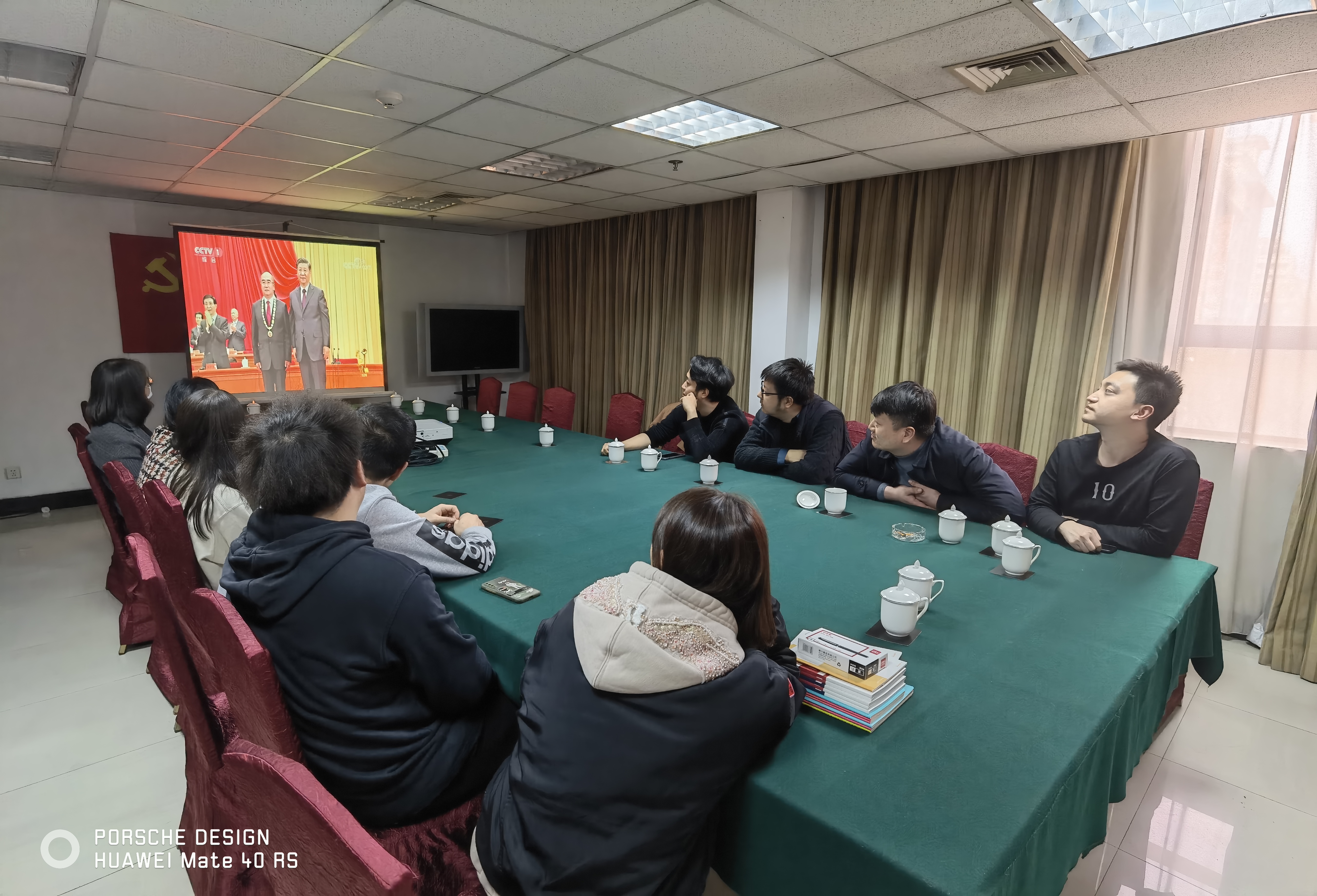 西安人民大廈有限公司團委 組織開展學雷鋒活動